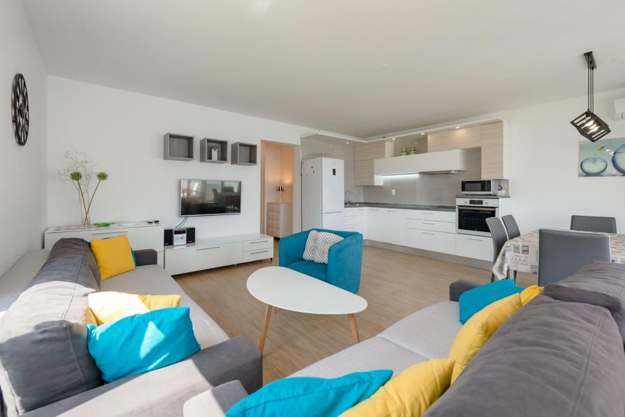Apartment Sun&Sea Split Bagian luar foto