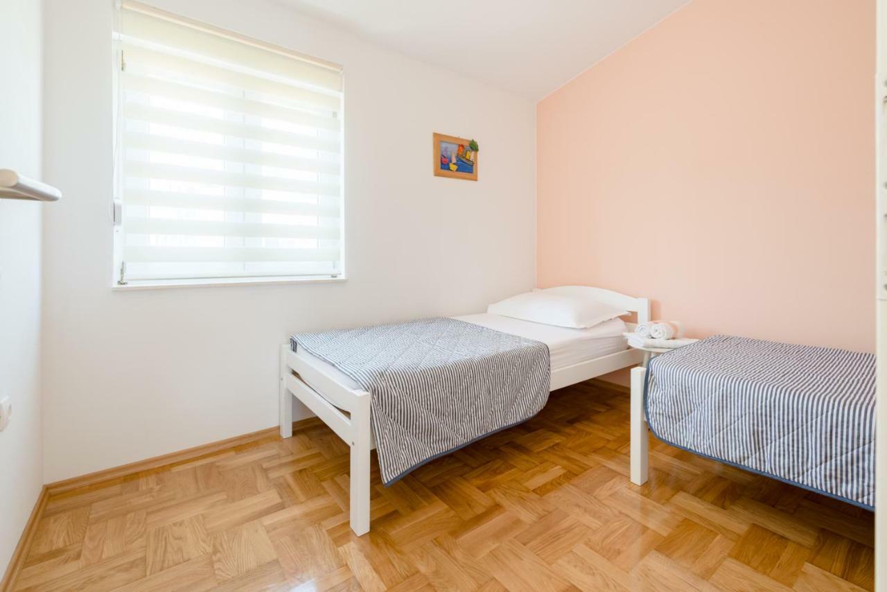 Apartment Sun&Sea Split Bagian luar foto